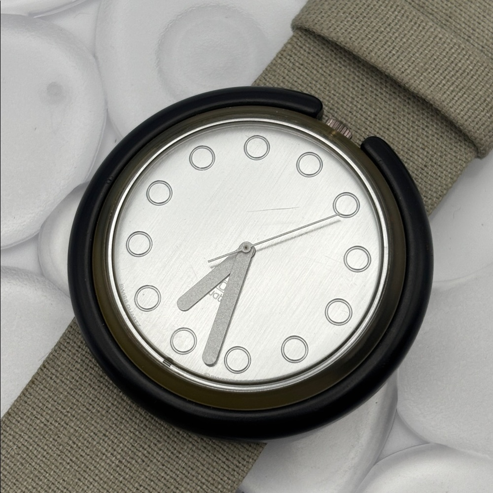 Swatch Watch POP - PWBK129 - SILVERSILK